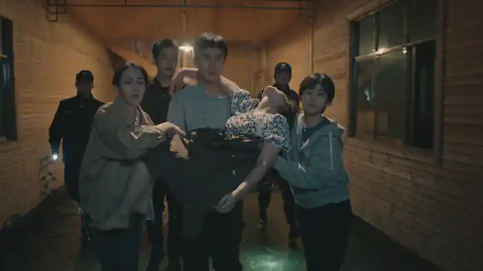 とらわれの少女たち