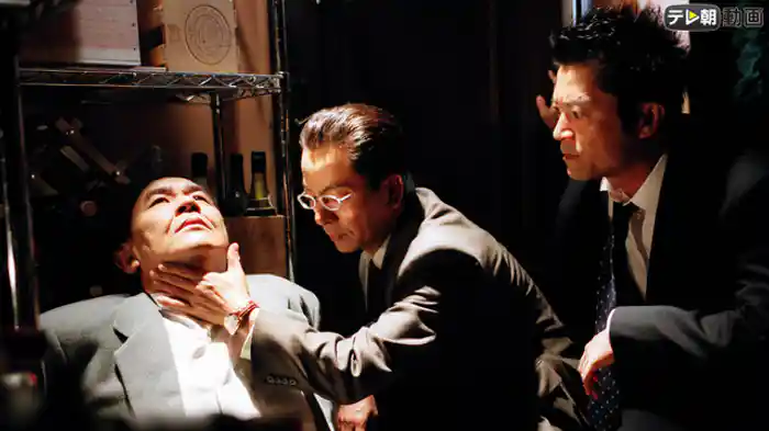 「殺人晩餐会」