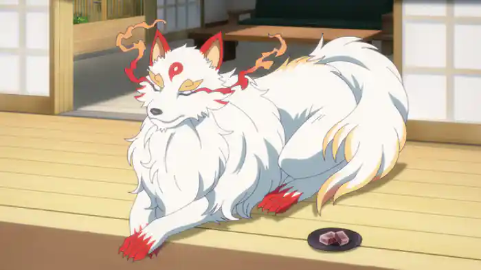 御山の祠と、庭の御神木