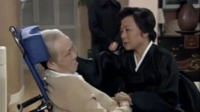 ドンウ、ヨンジュと婚約