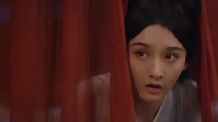 招かれざる女君
