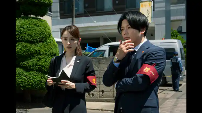 闇の眼