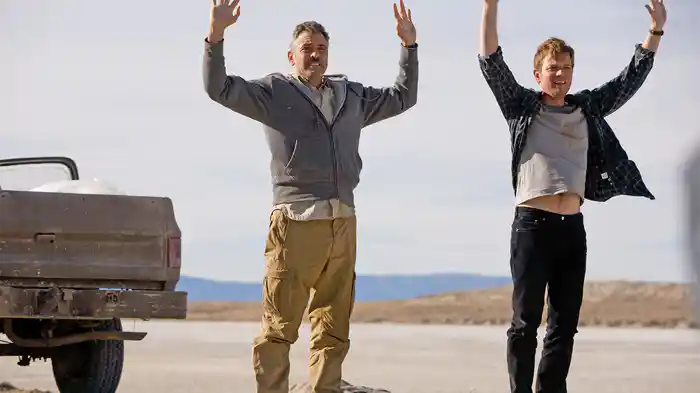 ヤギと男と男と壁と