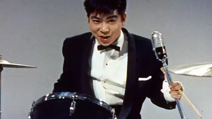 嵐を呼ぶ男