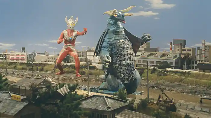 ウルトラマンタロウ
