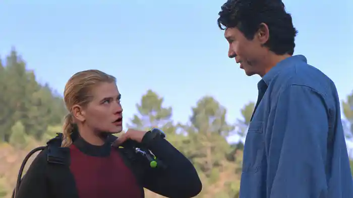 レッド・ウォーター サメ地獄