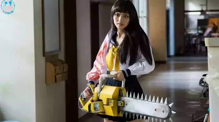 血まみれスケバンチェーンソー