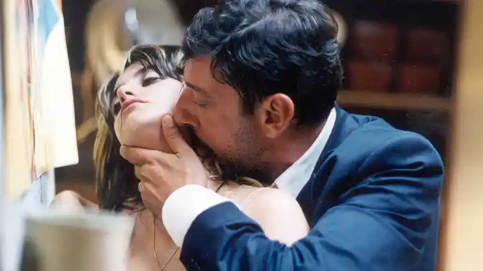 赤いアモーレ 欲望の衝動