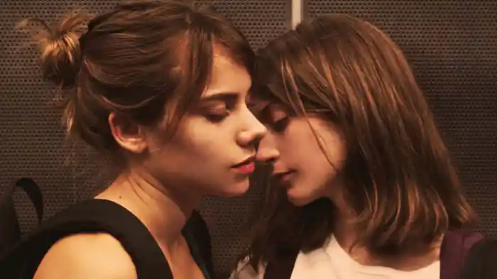 ダニエラ 17歳の本能