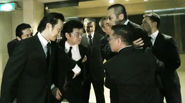 裏社会の男たち