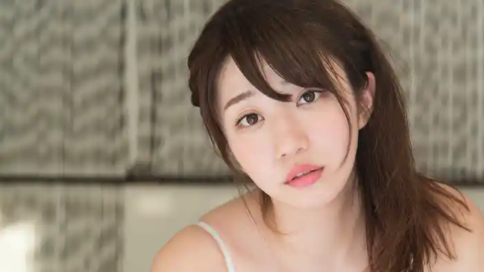 池田愛恵里 『白肌天使』