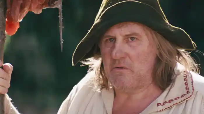 戦火の愚かなる英雄