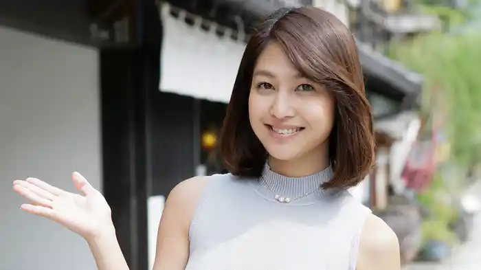 小柳歩 『恋のレポーター』