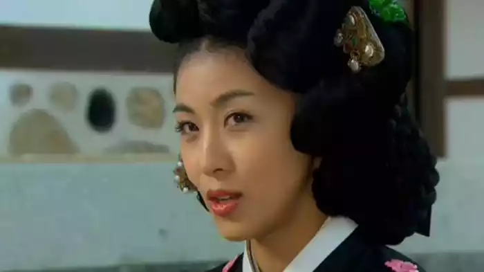 ファン・ジニ
