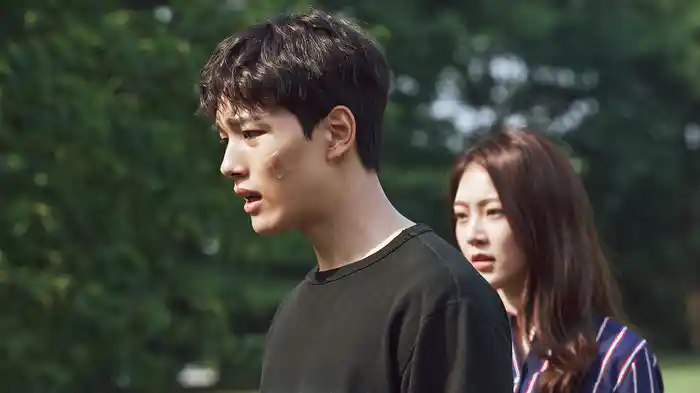 サークル：繋がった二つの世界