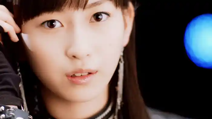 五月雨美女がさ乱れる