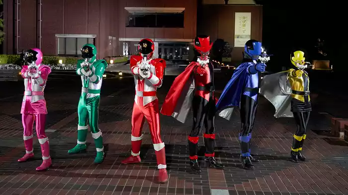 快盗戦隊ルパンレンジャーVS警察戦隊パトレンジャー en film