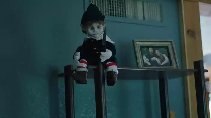 エルフ　悪魔の人形