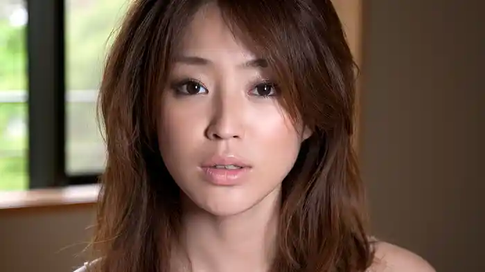 成海舞『秘めごと』