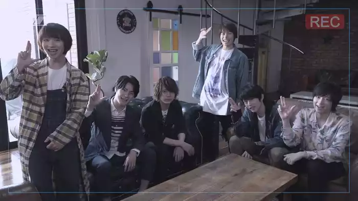 REAL⇔FAKE