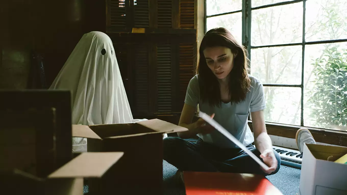 A GHOST STORY / ア・ゴースト・ストーリー