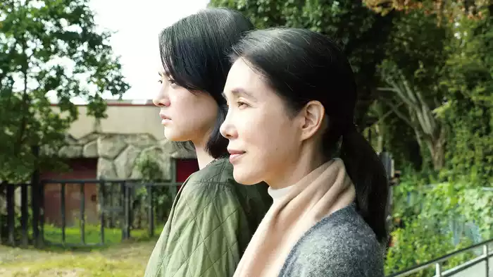 よこがお