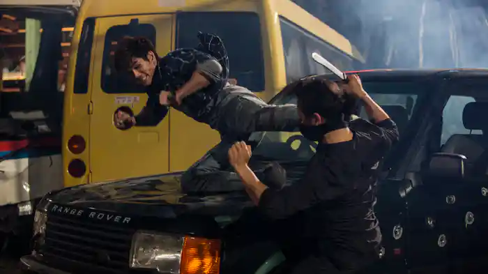 ダブルフェイス 潜入者