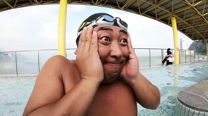 ニッポン遊泳紀行  ロバート秋山の市民プール万歳　SEASON2