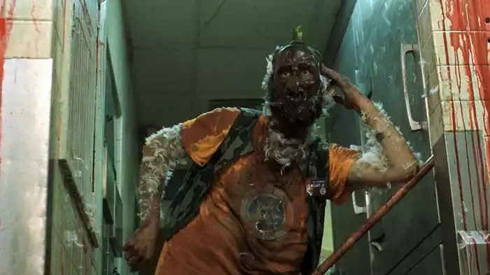 チキン・オブ・ザ・デッド 悪魔の毒々バリューセット
