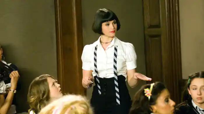 聖トリニアンズ女学院 (史上最強！？不良女子校生の華麗なる強奪作戦)