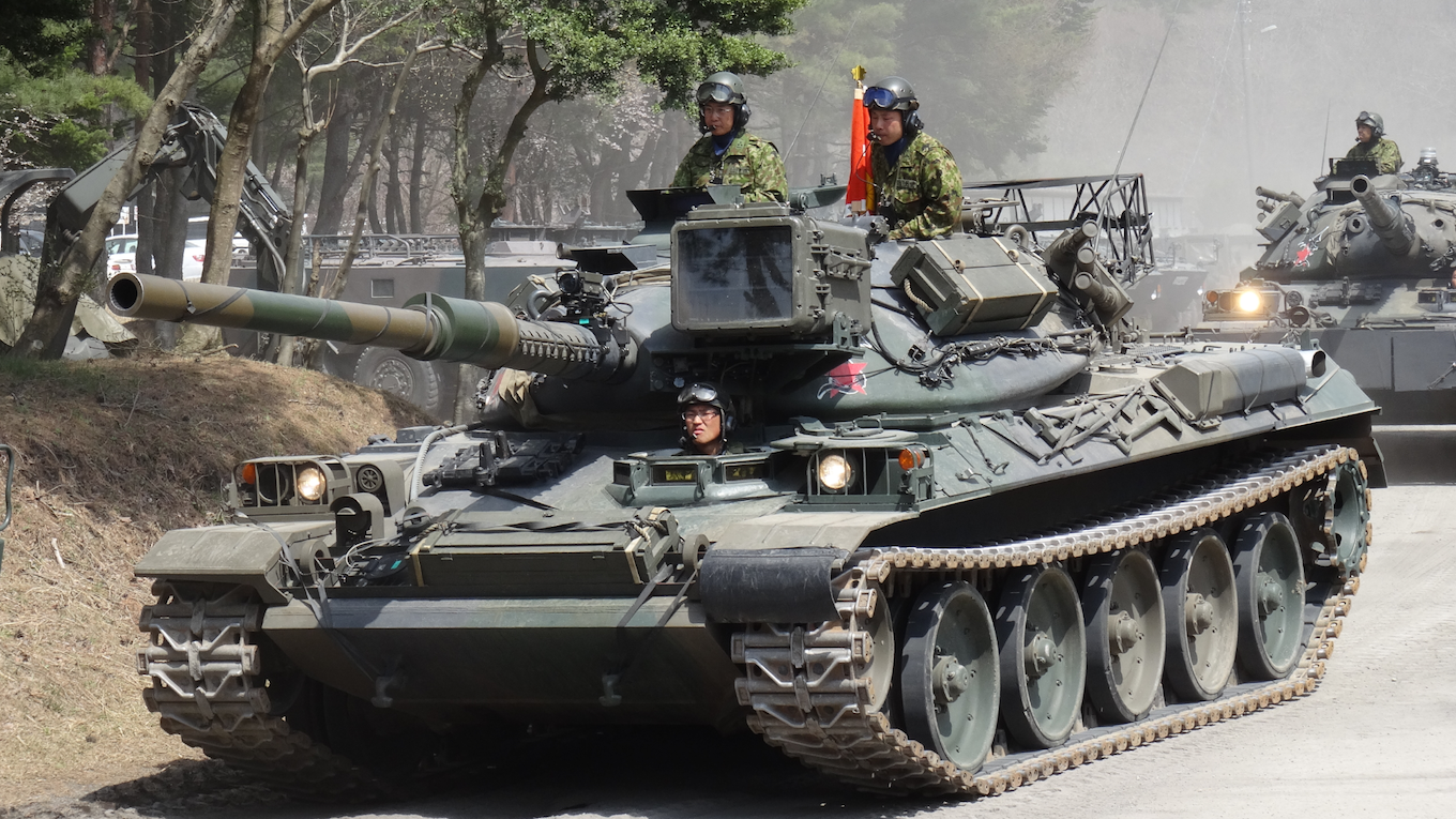 ウェポン・フロントライン 陸上自衛隊 最新鋭戦車！ 陸戦の王者たち(ドキュメンタリー / 2016) - 動画配信 | U-NEXT  31日間無料トライアル