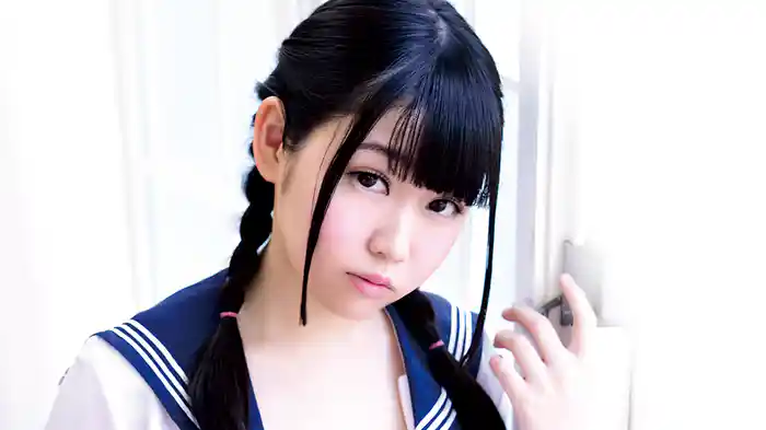 福永えな『清純クラスメイト となりの君に恋をして』