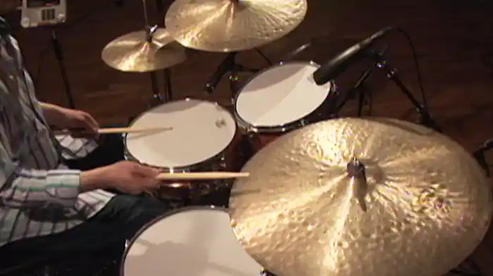 大人の楽器生活 ジャズ・ドラムの嗜み