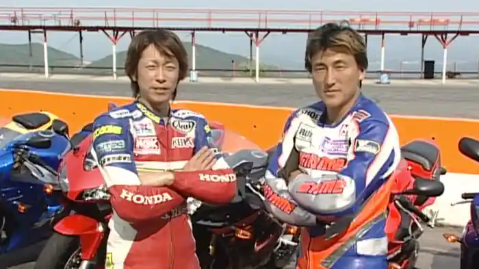 スーパースポーツ OF THE YEAR ’03〈前編〉1000ccクラス［2003］