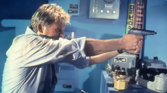 クラッシュ・ダイブ 沈黙の潜水艦