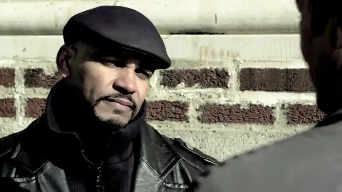 NARX ナークス 潜入捜査官