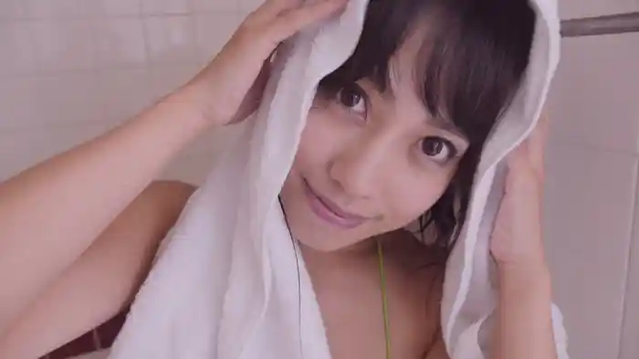 璃乃『グラビア学園MOVIE 璃乃 2』