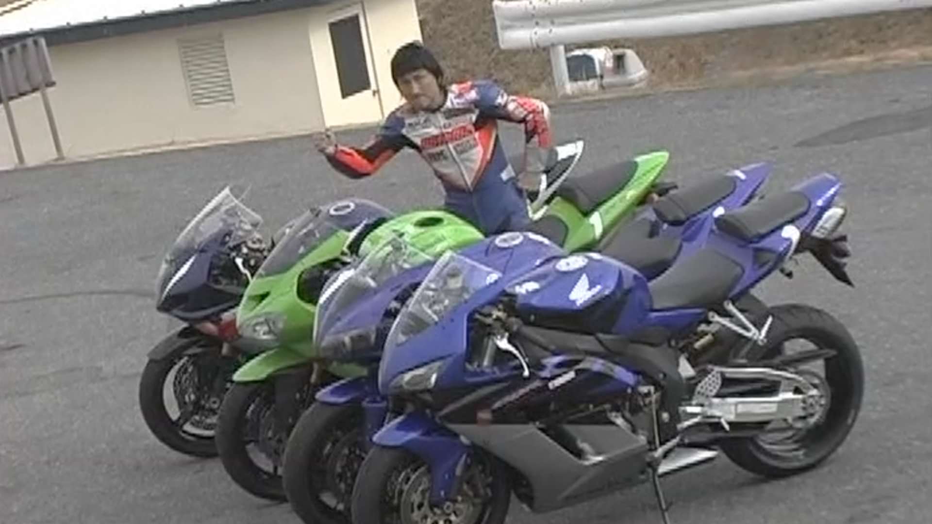 最強最速国産バイク決定戦 New Gsx R1000 Vs ライバル 05 の動画視聴 あらすじ U Next