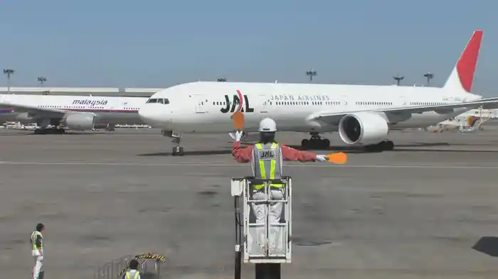 エアポート図鑑・空港24時 [成田国際空港オフィシャル]