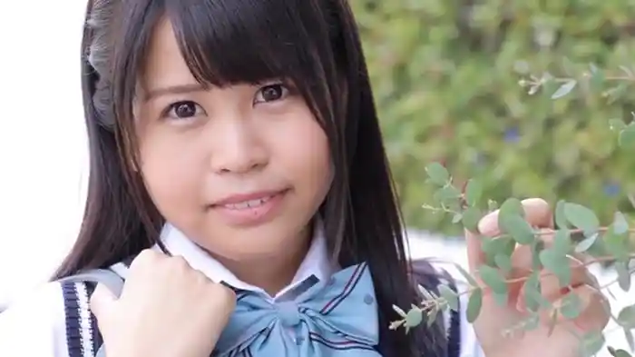 上田理沙『抱きしめたい』