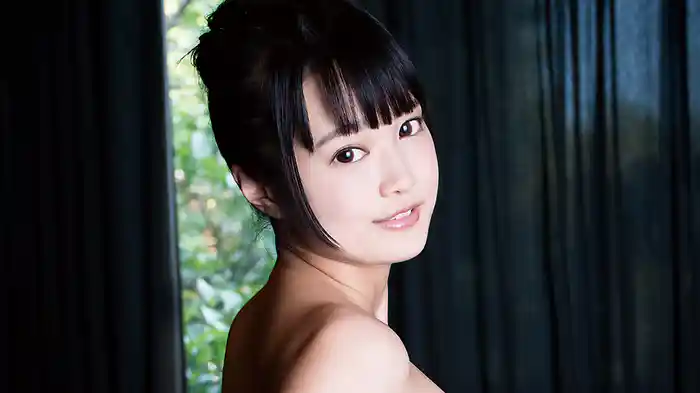 柴崎ことね『ヌード解禁!恥じらい黒髪Gカップ』