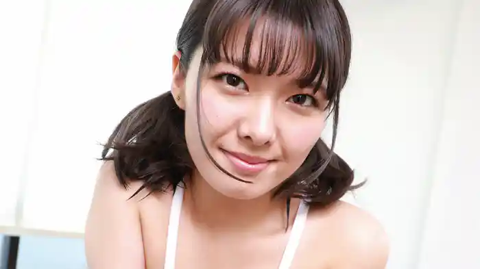 小泉ひなた　『ヘアーヌード～無修正・純朴美少女・Ｆカップ天然巨乳～』