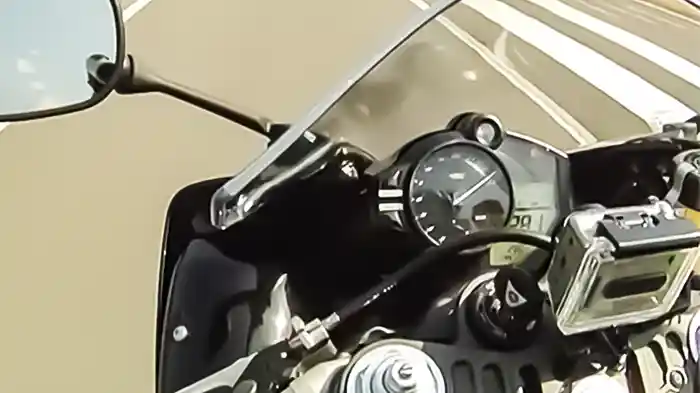 地球一バイク決定戦！〈ZX-14R vs SS軍団〉［2012］