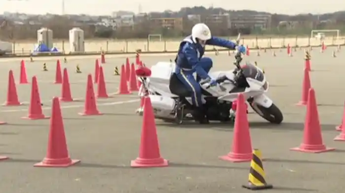 完全公開・白バイ流ライテク奥義［2014］