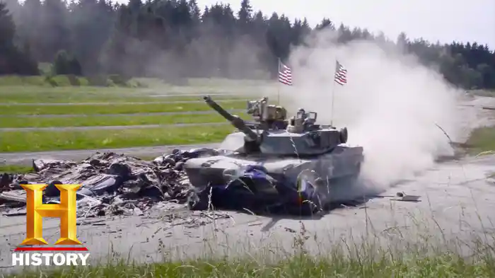 チャック・ノリスのミリタリーマニア！