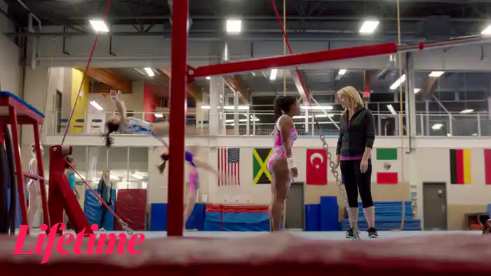 シモーネ・バイルズ ~金メダルへの道~