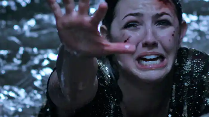 ディレイルド　脱線