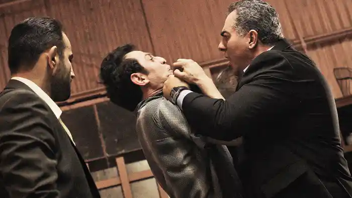 ビトレイヤル　裏切りの復讐