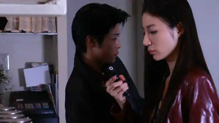 アンアフェア 婦人警官は休日にしか笑わない