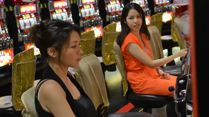 仁義スロッター冴子